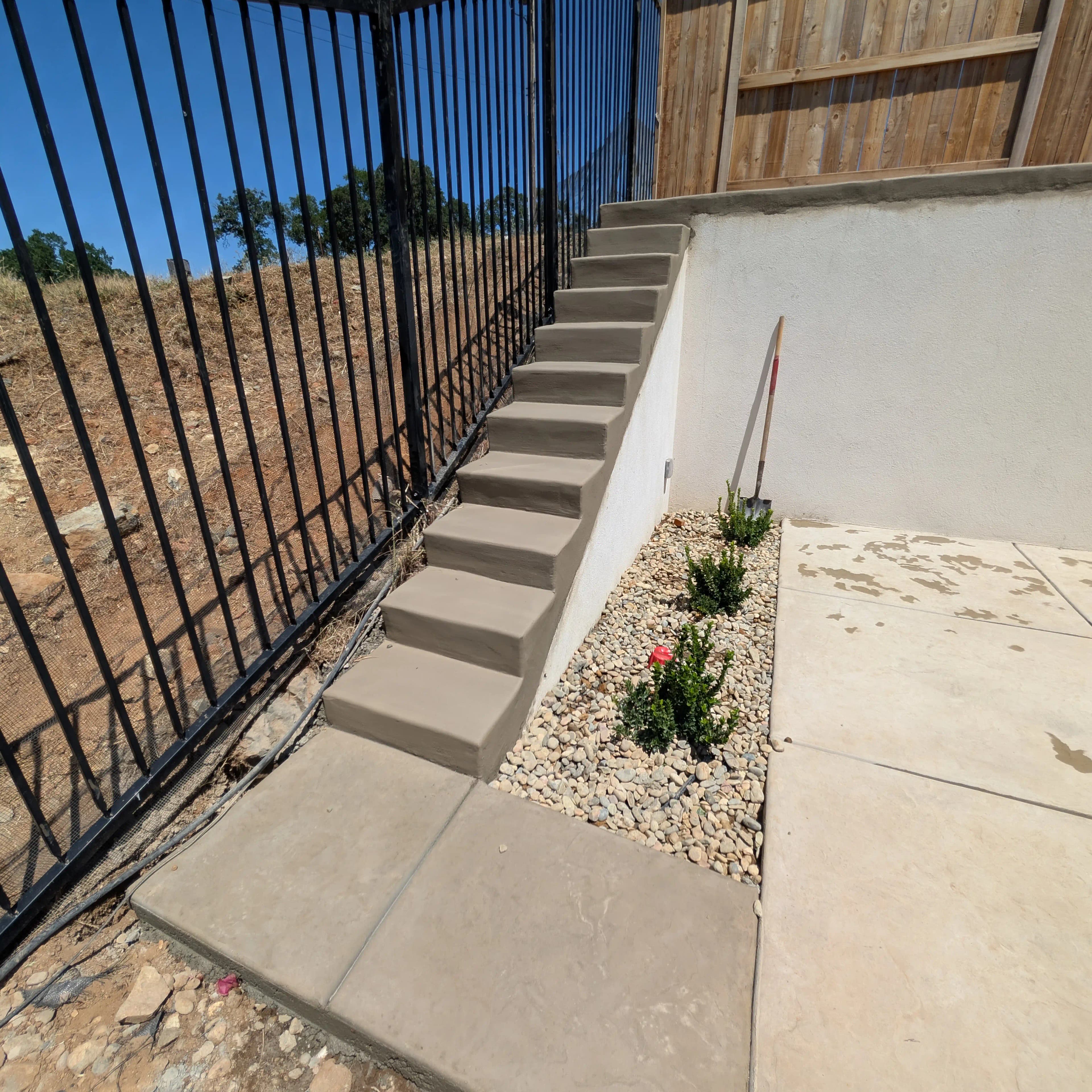 Custom concrete stairs installation in Sacramento by MG Concrete